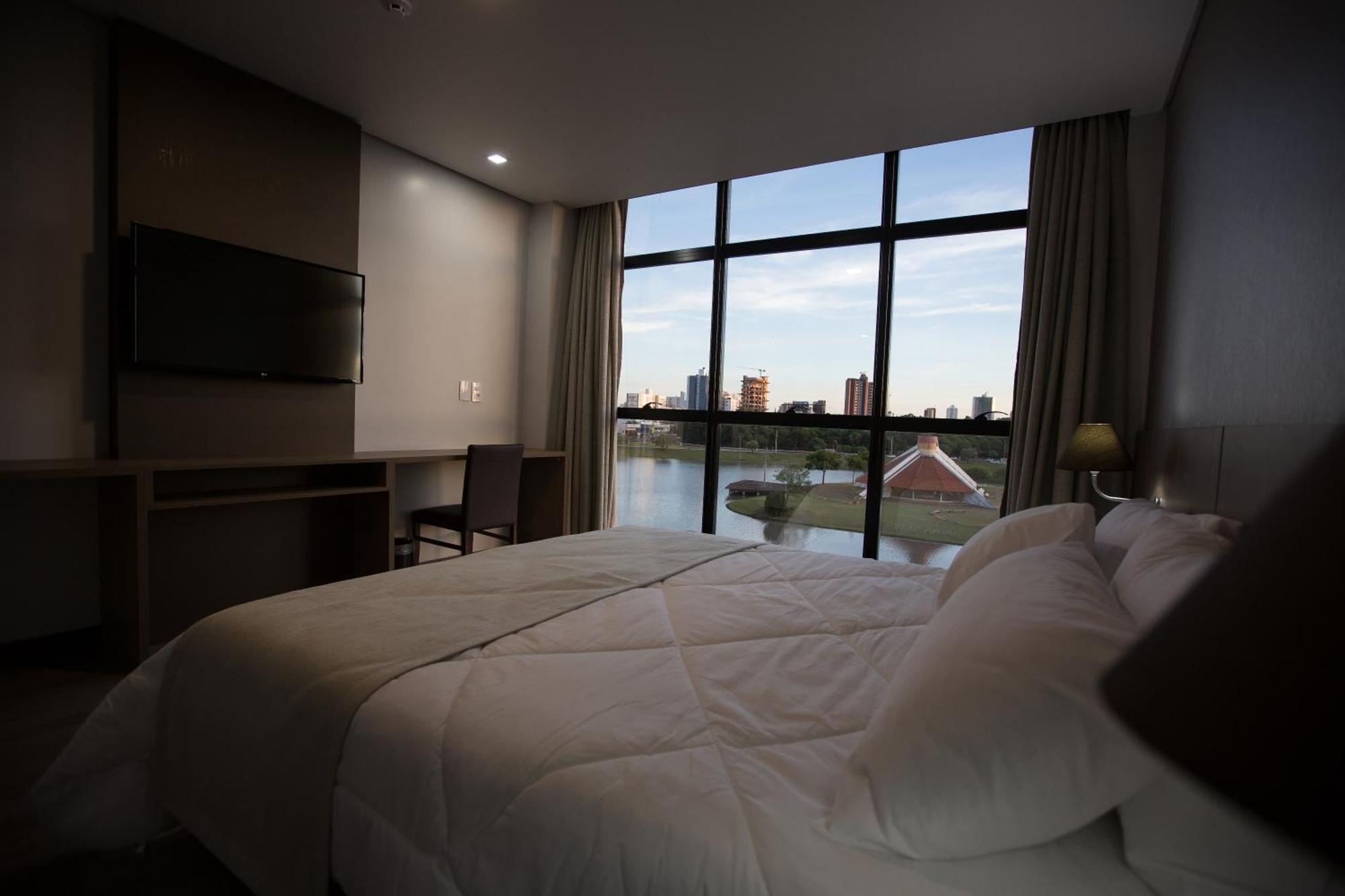 טולדו Bello Hotel מראה חיצוני תמונה