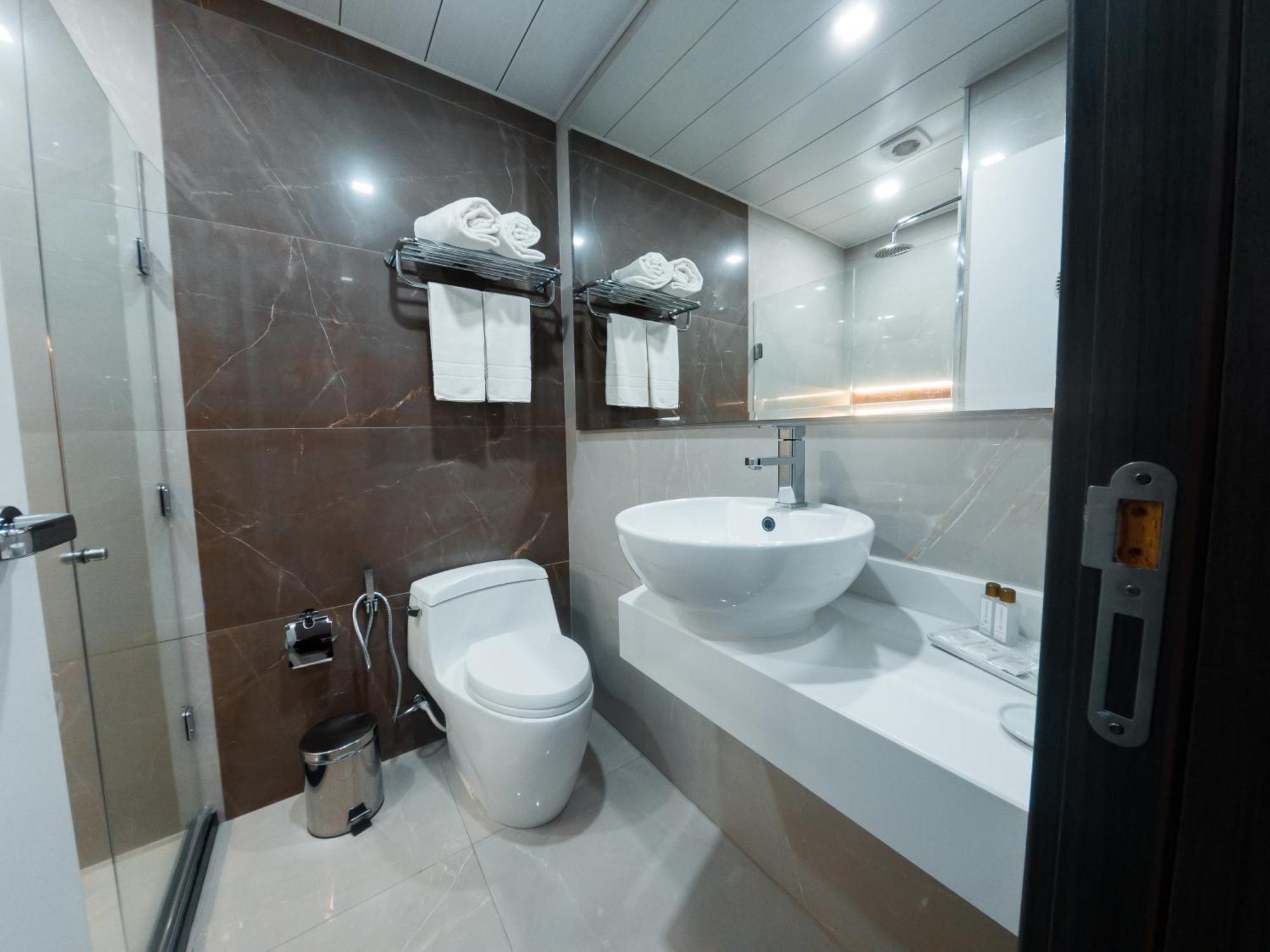 טולדו Bello Hotel מראה חיצוני תמונה
